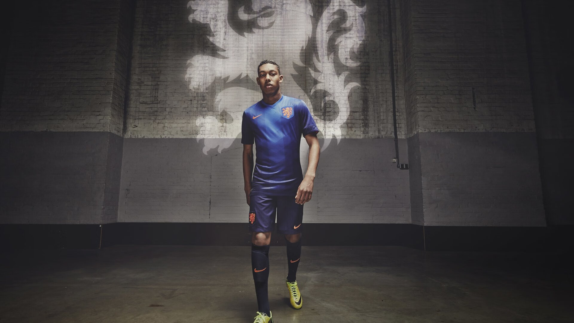 爱游戏ayx-意甲激烈，球员描述比赛过程，意甲 球员